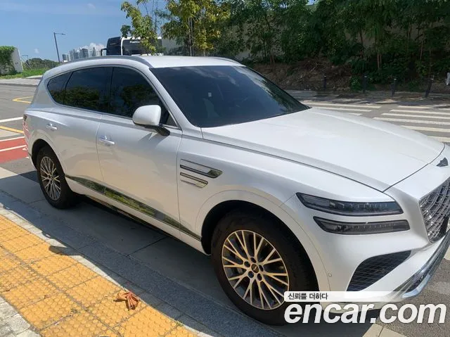 Genesis GV80 — Фото автомобиля 17
