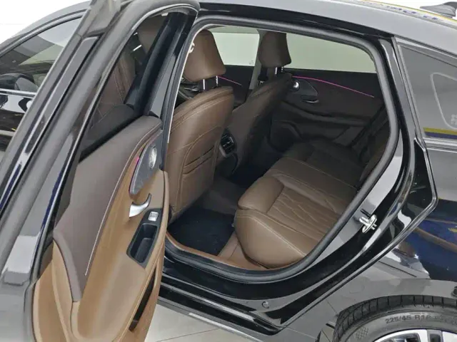 Chery Arrizo 8 — Фото автомобиля 11