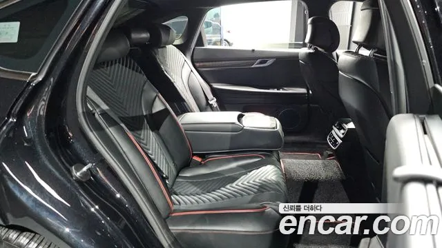 Genesis G80 RG3 — Фото автомобиля 11