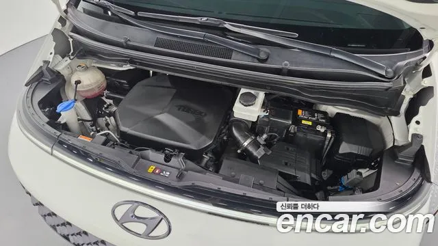 Hyundai Staria — Фото автомобиля 9