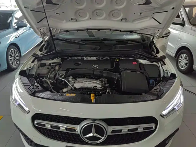 Mercedes-Benz GLA-Class — Фото автомобиля 19