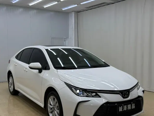 Toyota Corolla — Фото автомобиля 3