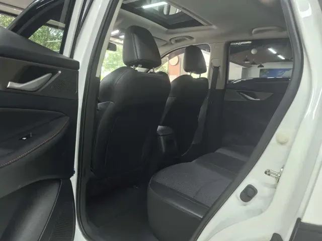 Changan CS35 Plus — Фото автомобиля 9