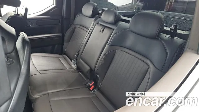 Kia Tasman Tasman 2.5T Бензин 4WD — Фото автомобиля 28