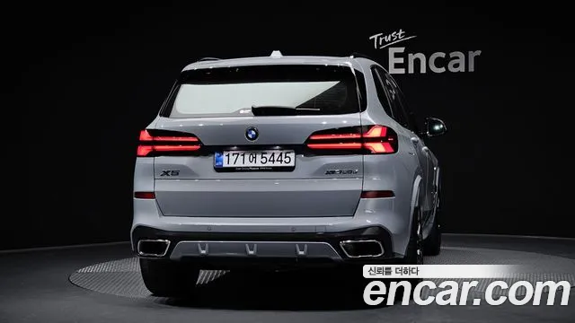 BMW X5 — Фото автомобиля 4