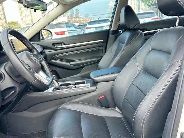 Nissan Teana — Фото автомобиля 6