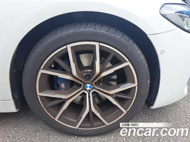BMW 5-Series — Фото автомобиля 11