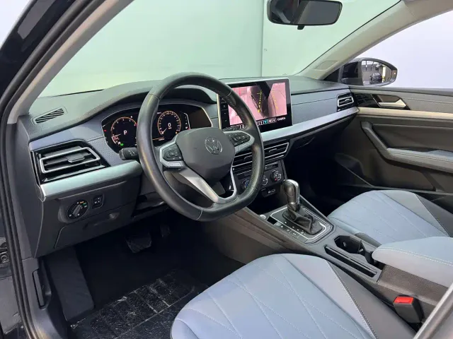 Volkswagen Lavida — Фото автомобиля 9