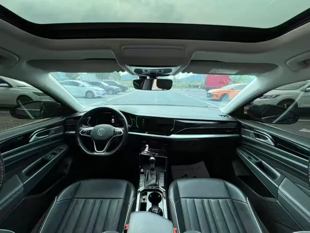 Volkswagen Passat — Фото автомобиля 9