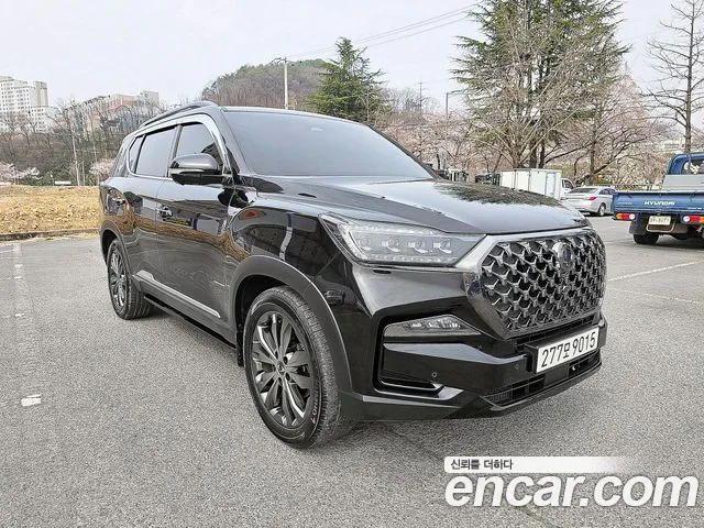 KG_Mobility_Ssangyong Rexton Rexton Arena Дизель 2.2 4WD — Фото автомобиля 3