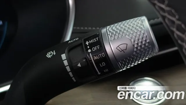 Genesis G80 Бензин 3.5 турбо AWD — Фото автомобиля 17