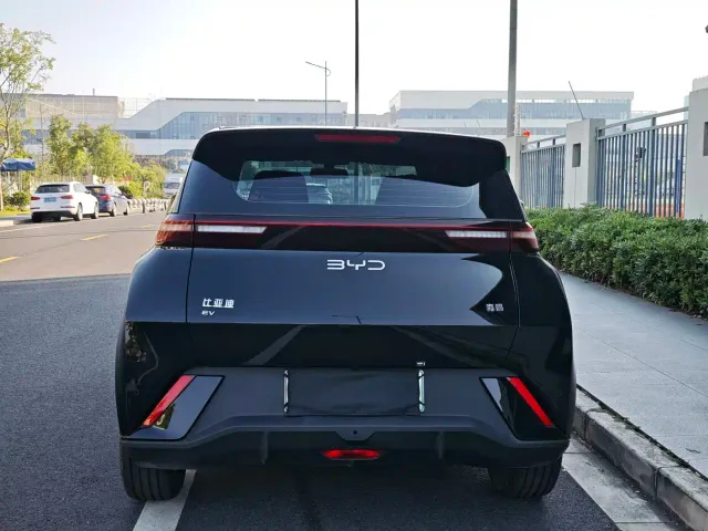 BYD Seagull — Фото автомобиля 8