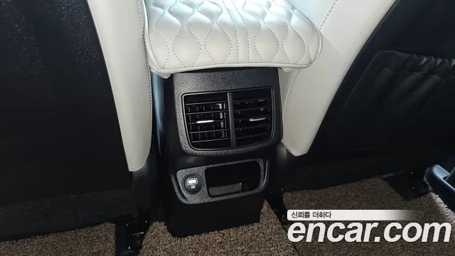 Kia Seltos — Фото автомобиля 29