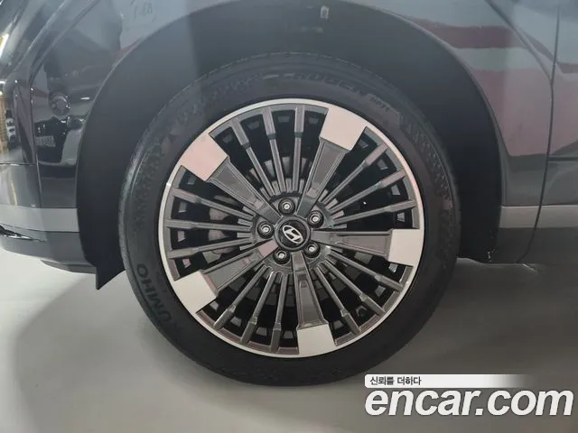 Hyundai Santa Fe — Фото автомобиля 19