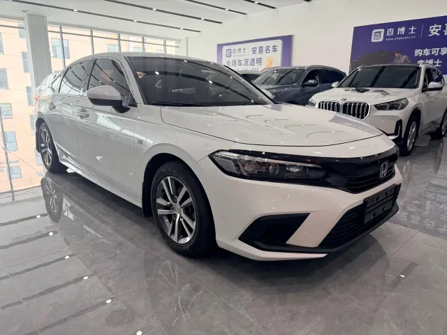 Honda Civic — Фото автомобиля 3
