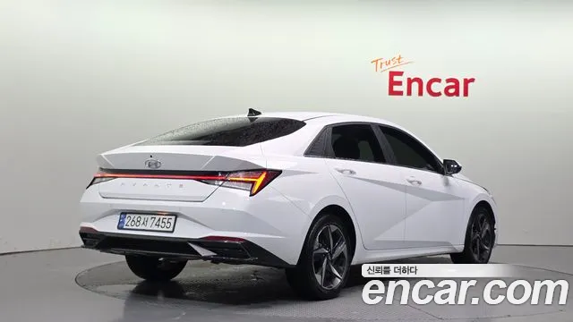 Hyundai AVANTE Avante (CN7) — Фото автомобиля 2