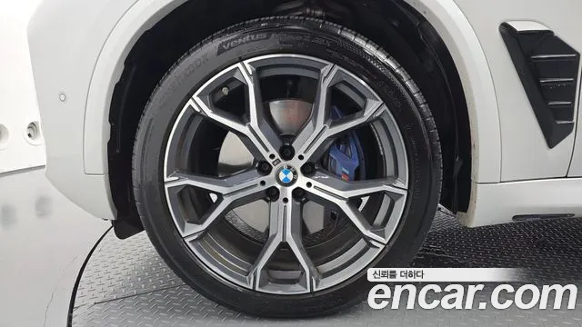 BMW X5 — Фото автомобиля 5