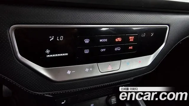 KG_Mobility_Ssangyong Rexton Новый Rexton Sport Дизель 2.2 4WD — Фото автомобиля 16