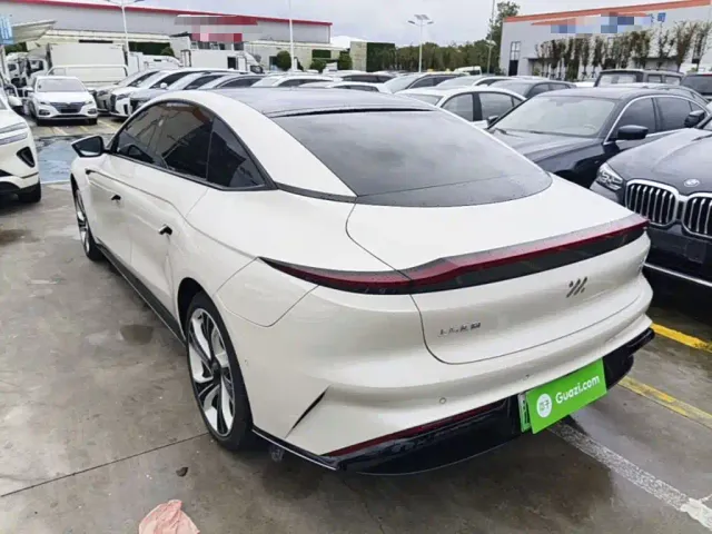 IM Motors L7 — Фото автомобиля 4