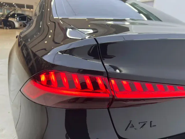 Audi A7L — Фото автомобиля 11
