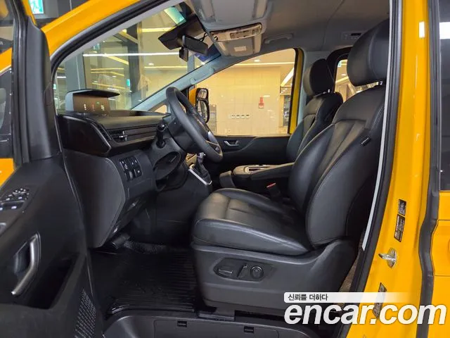 Hyundai Staria — Фото автомобиля 8