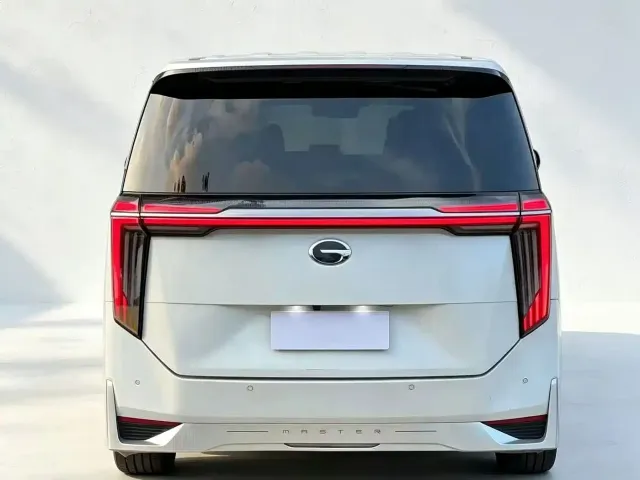 GAC Trumpchi M8 — Фото автомобиля 8