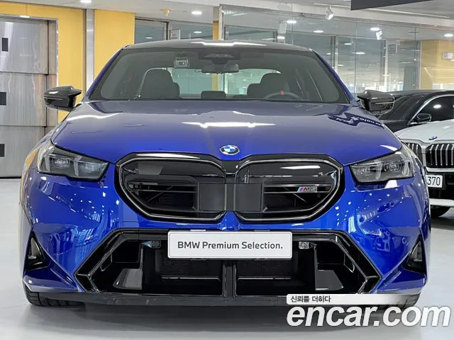 BMW M5 G90 — Фото автомобиля 3