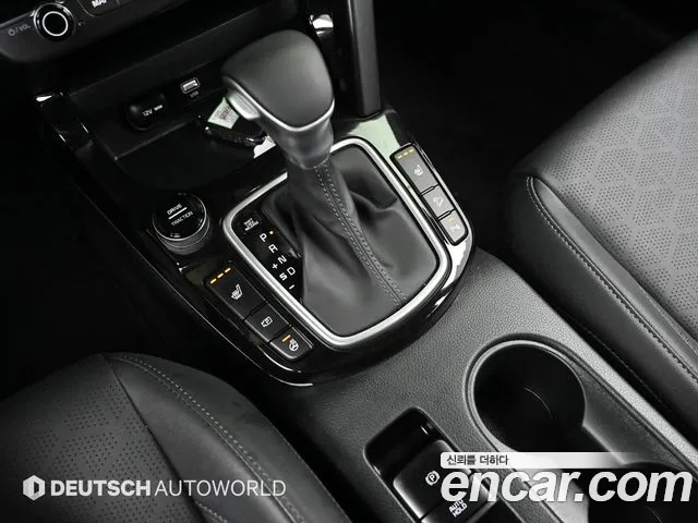 Kia Seltos New — Фото автомобиля 9