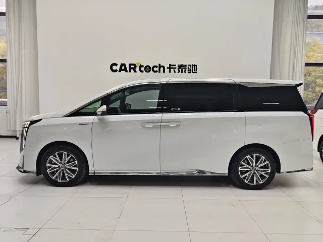 GAC Trumpchi M8 — Фото автомобиля 9