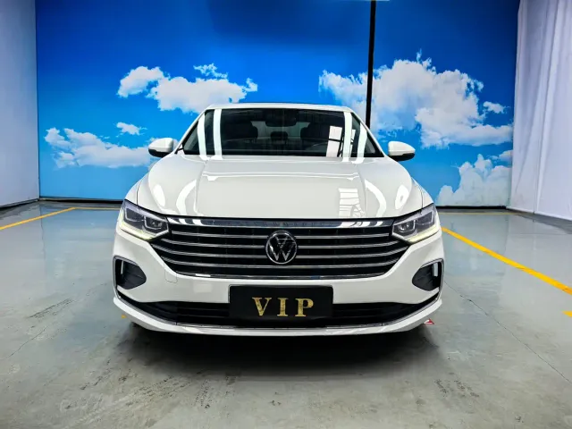 Volkswagen Lavida — Фото автомобиля 2