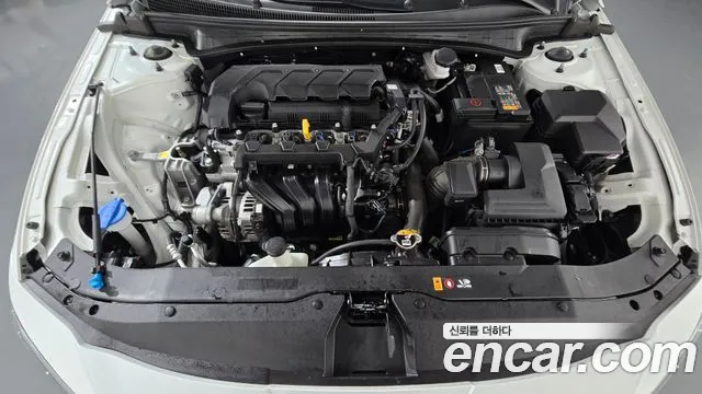 Hyundai AVANTE Новый Avante (CN7) — Фото автомобиля 6