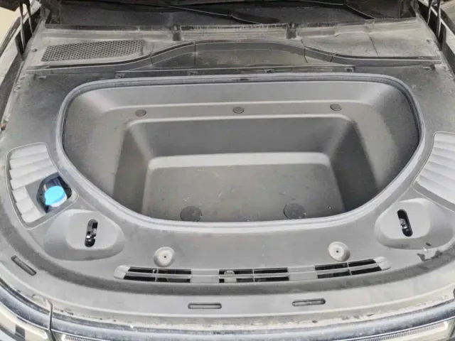 Xpeng G9 — Фото автомобиля 3
