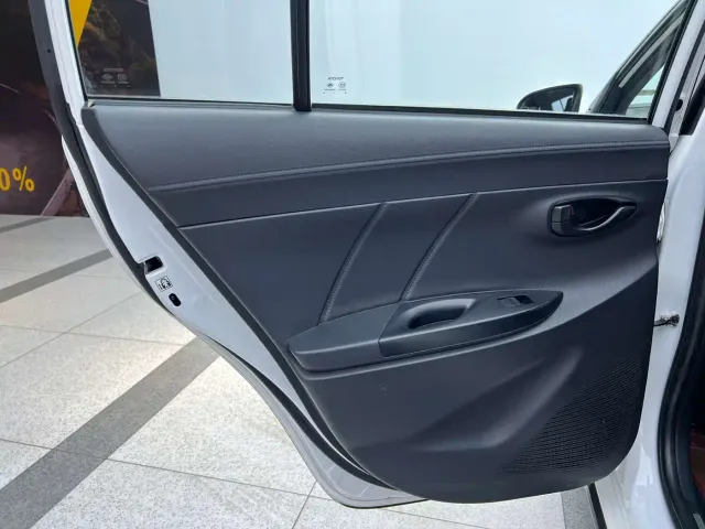 Toyota YARiS L Zhi Xuan — Фото автомобиля 13
