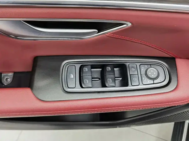 Jetour X70 Plus — Фото автомобиля 9