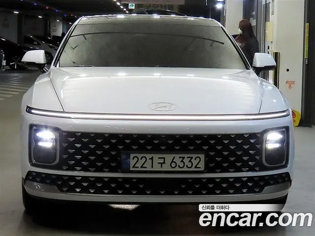 Hyundai Grandeur GN7 — Фото автомобиля 2