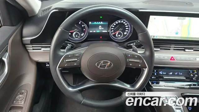 Hyundai Grandeur Новый Grandeur IG 3.0 LPi (Для проката) — Фото автомобиля 13