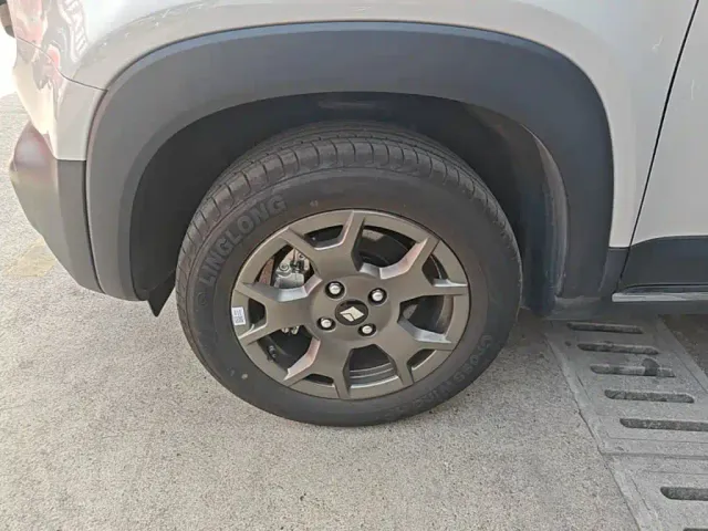 Baojun Yep Plus — Фото автомобиля 22