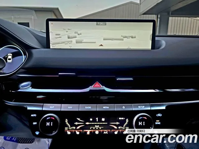 Genesis G80 Бензин 2.5 турбо AWD — Фото автомобиля 14