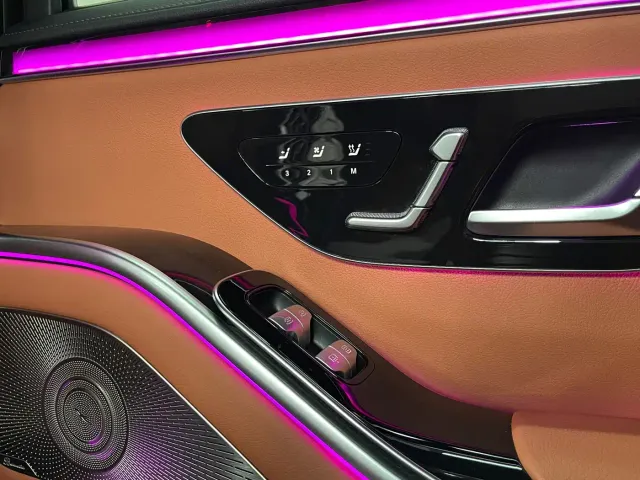 Mercedes-Benz S-Class — Фото автомобиля 11