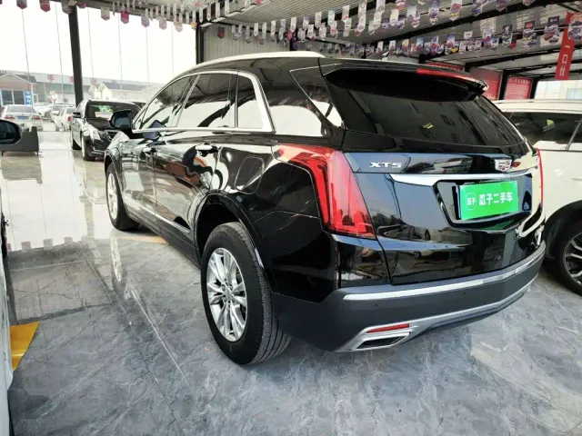 Cadillac XT5 — Фото автомобиля 4