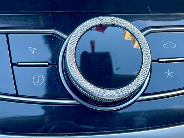 Hongqi H9 — Фото автомобиля 21