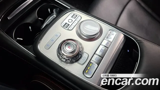 Genesis G90 Бензин 3.5 турбо AWD — Фото автомобиля 9