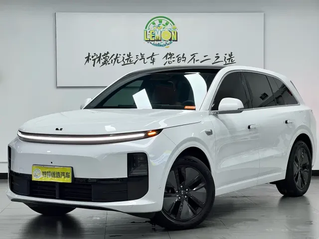 Li Auto L6 — Фото автомобиля 2