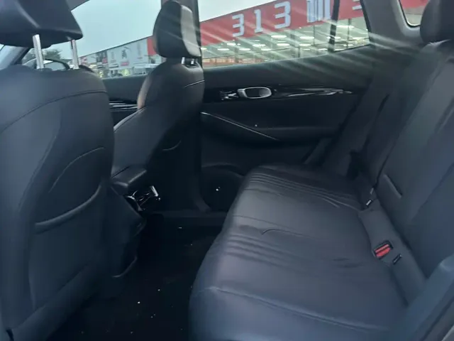 Geely Galaxy E5 — Фото автомобиля 5