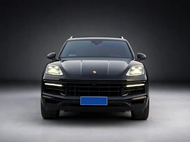 Porsche Cayenne — Фото автомобиля 2