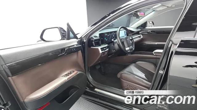 Hyundai Grandeur Grandeur (GN7) 2.5 Бензин 2WD — Фото автомобиля 10