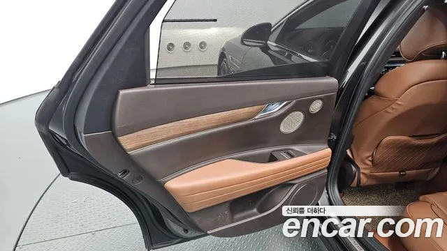 Genesis G80 Бензин 2.5 турбо AWD — Фото автомобиля 21
