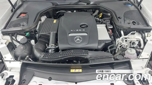 Mercedes-Benz E-Class — Фото автомобиля 6