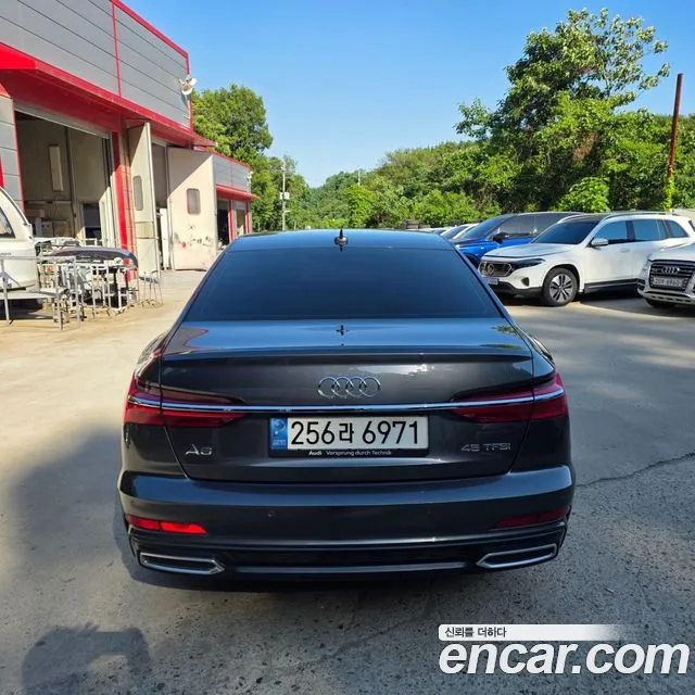 Audi A6 C8 — Фото автомобиля 5