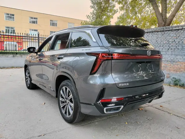 Changan CS75 Plus — Фото автомобиля 6